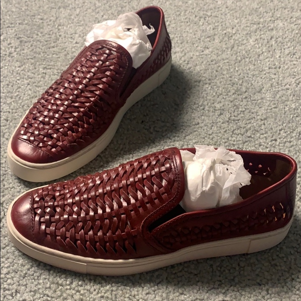 Size 11.5 Frye Dress shoes. Never worn.